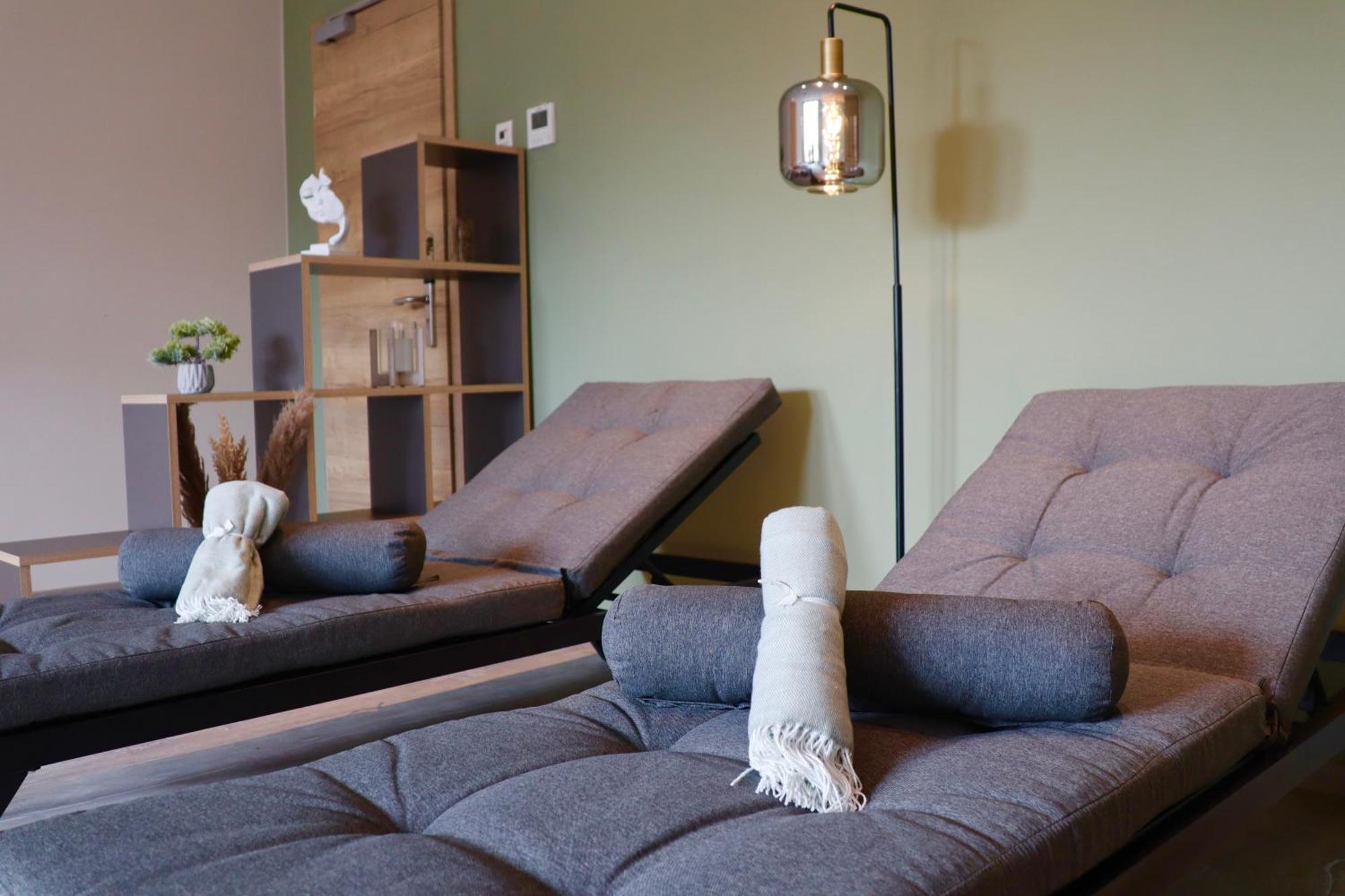 אלטנהר Apart Hotel Lang מראה חיצוני תמונה