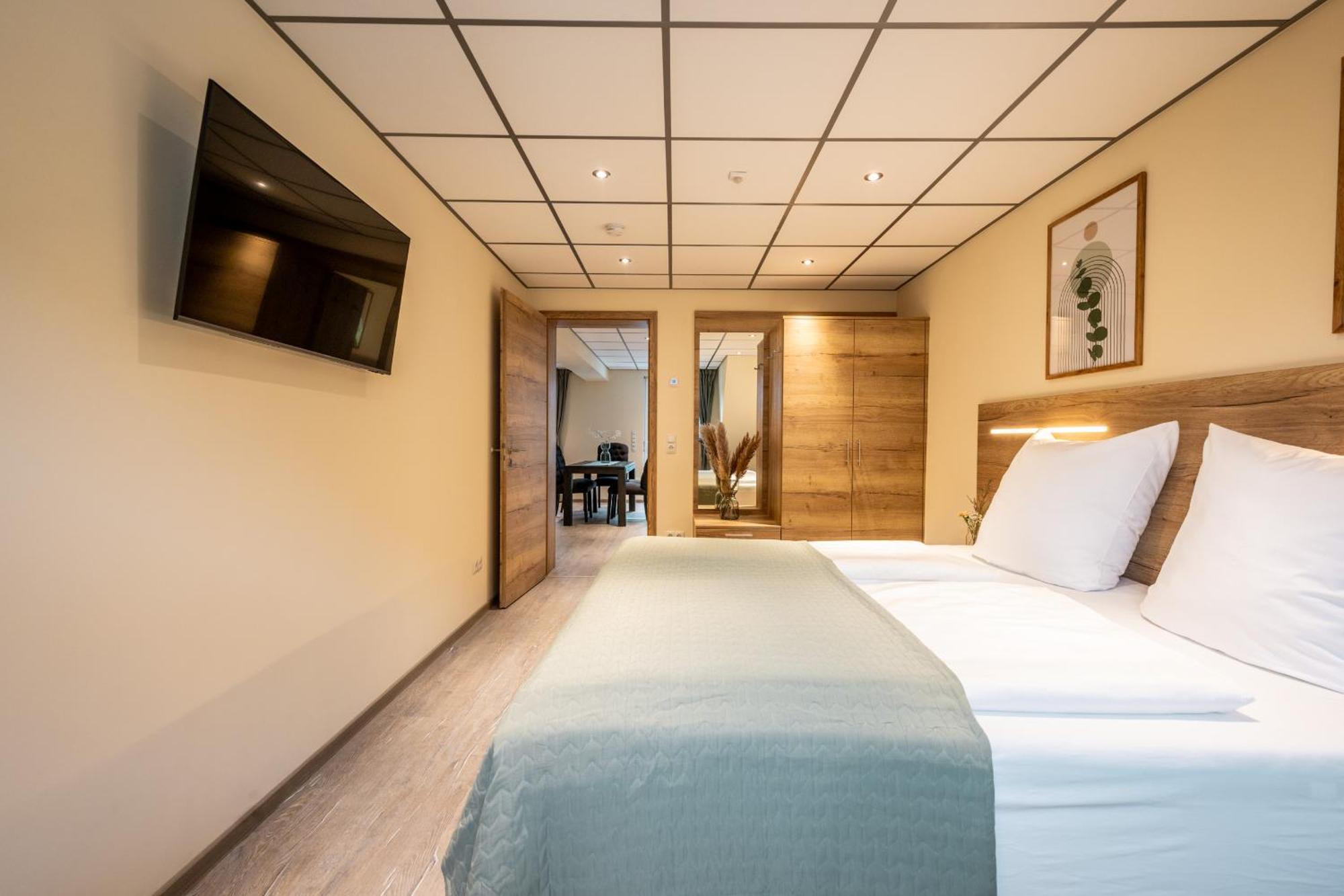 אלטנהר Apart Hotel Lang מראה חיצוני תמונה