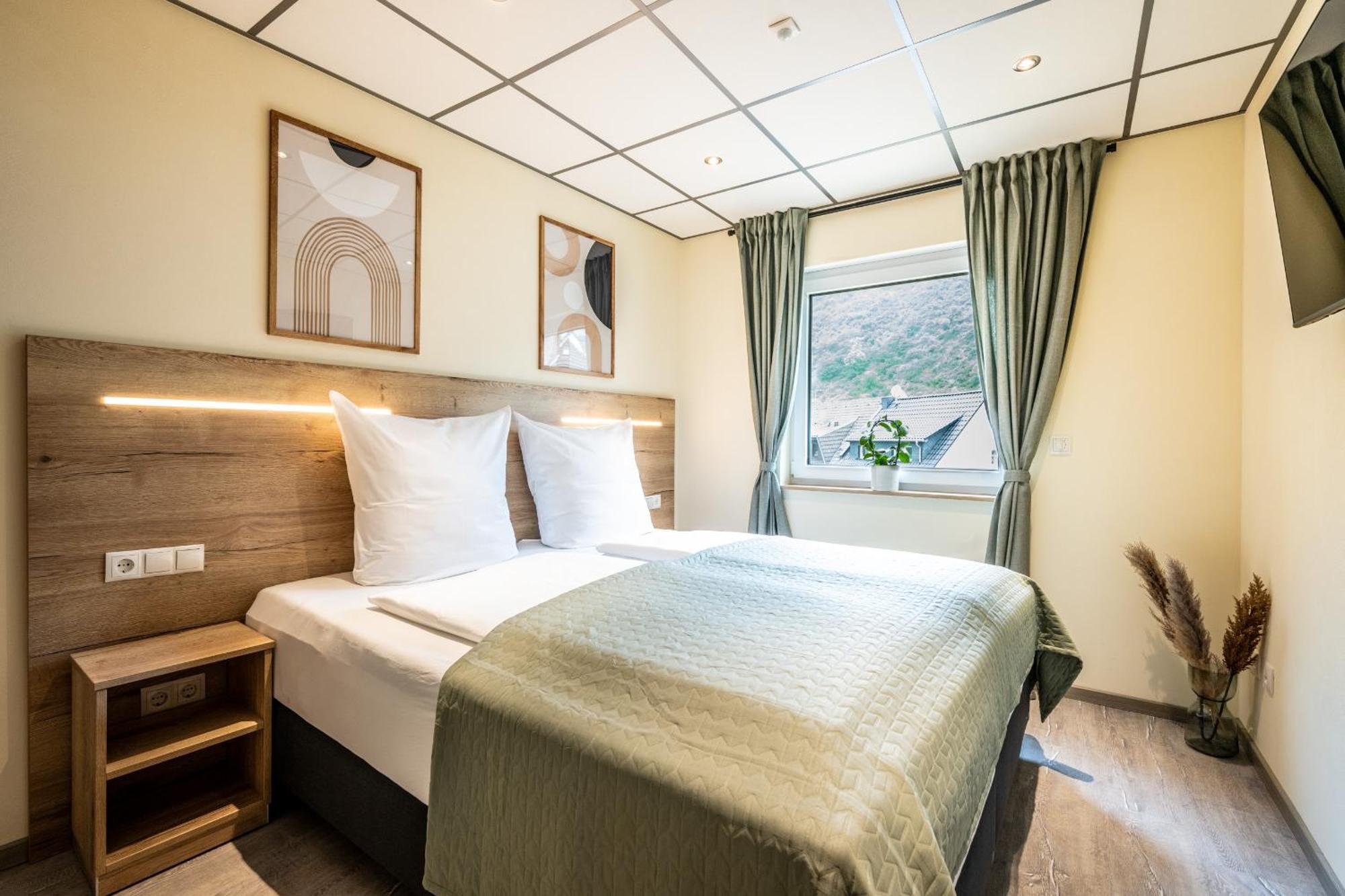 אלטנהר Apart Hotel Lang מראה חיצוני תמונה