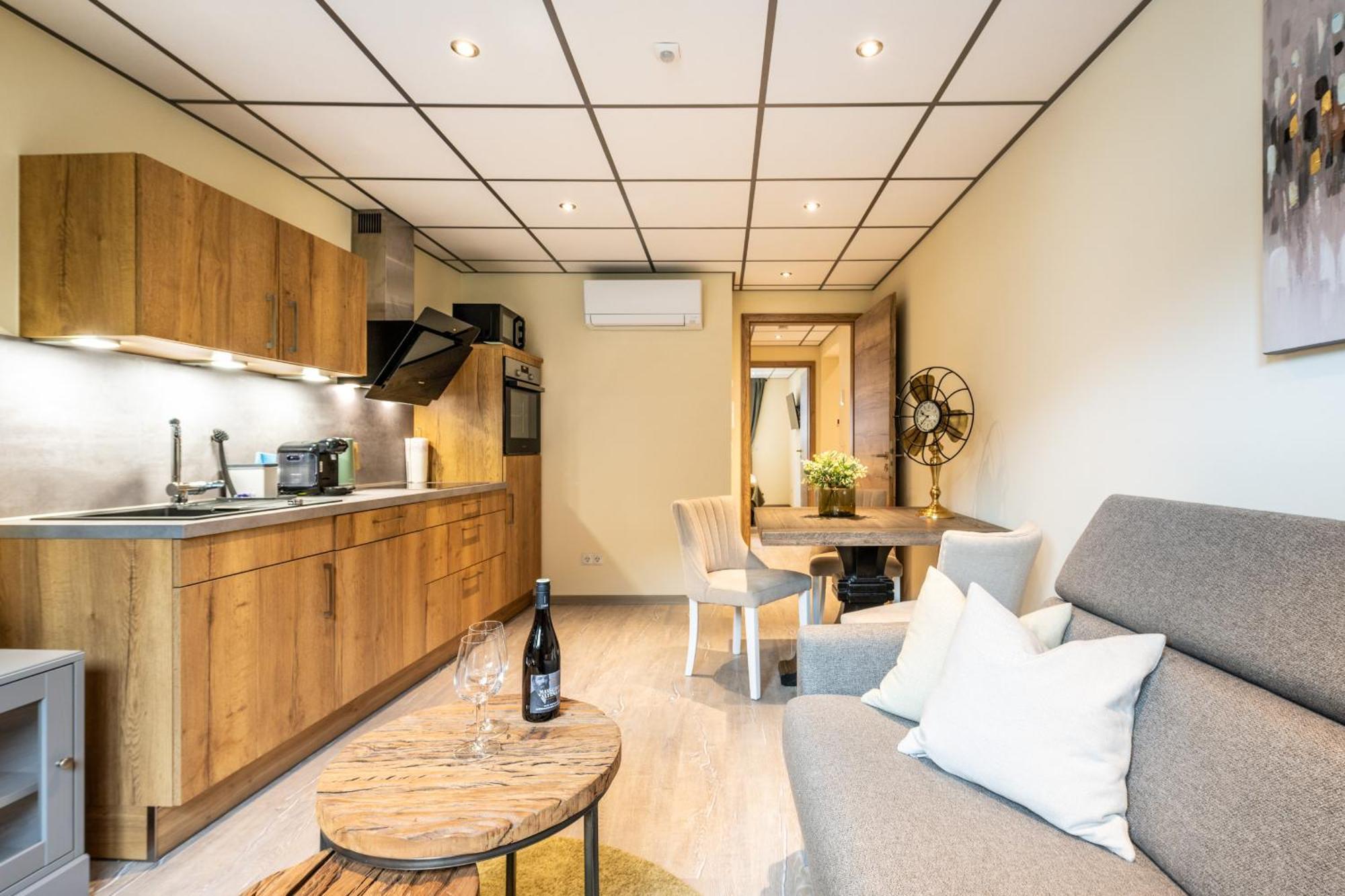 אלטנהר Apart Hotel Lang מראה חיצוני תמונה