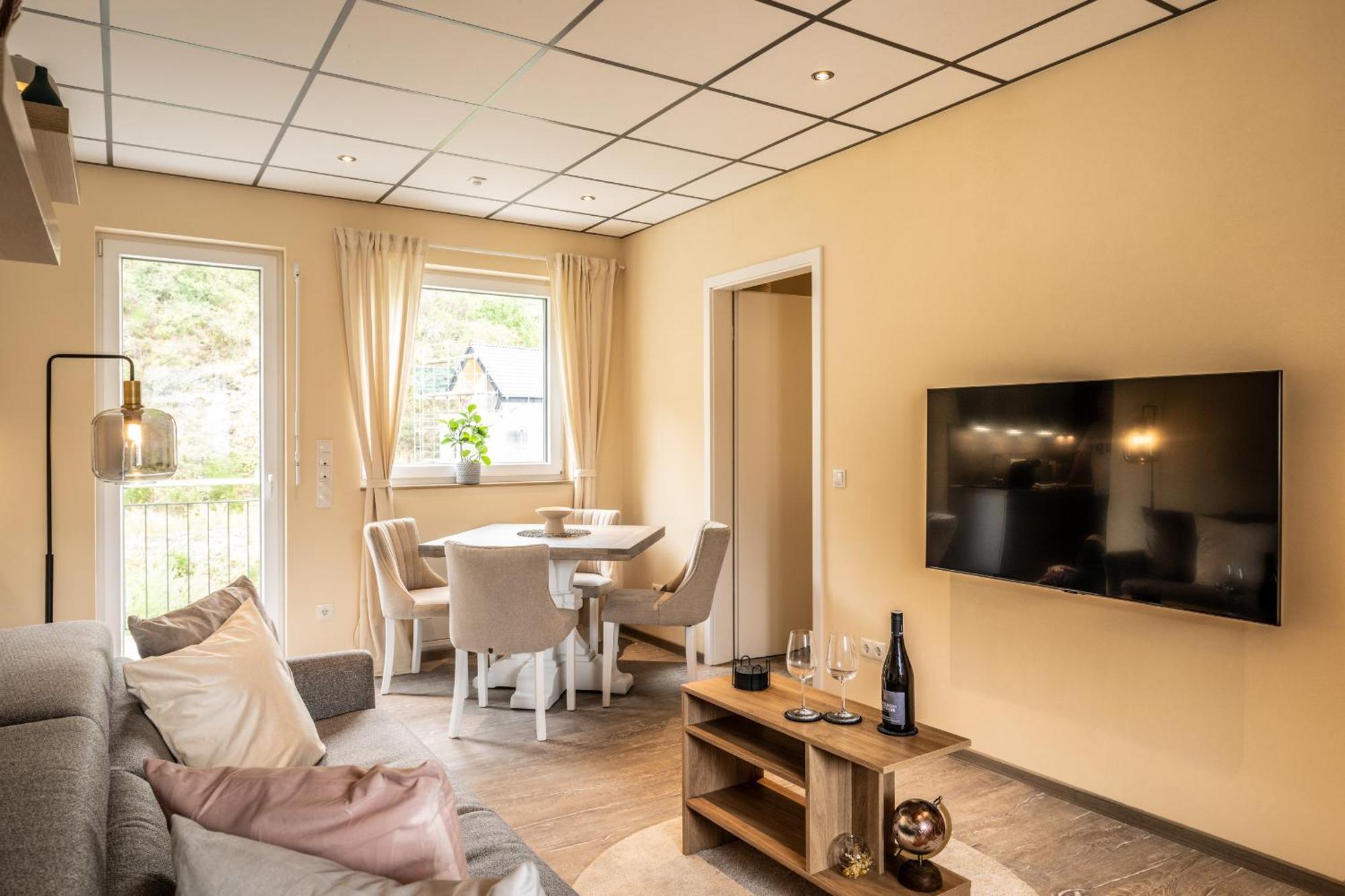 אלטנהר Apart Hotel Lang מראה חיצוני תמונה